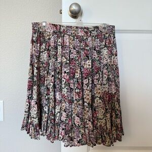 Chic Floral Midi Skirt
